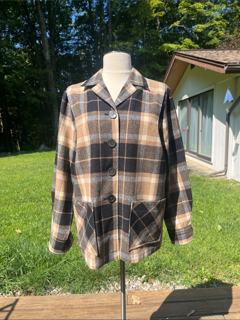 Pendleton Plaid Button-Front Women’s Jacket in Tan and Black